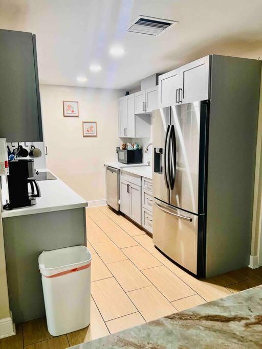 Cozy 2 Bedrooms Home By The Water Cape Coral Dış mekan fotoğraf